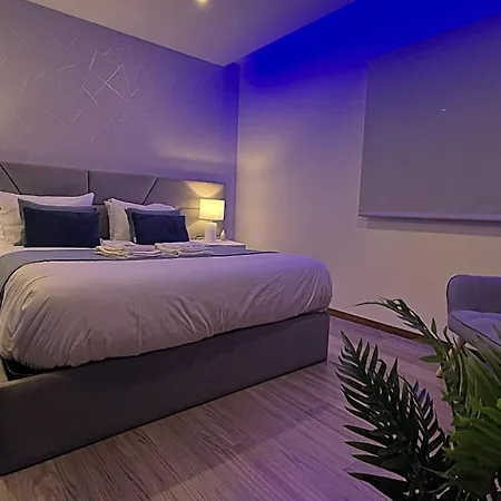 בית נופש Toural House *